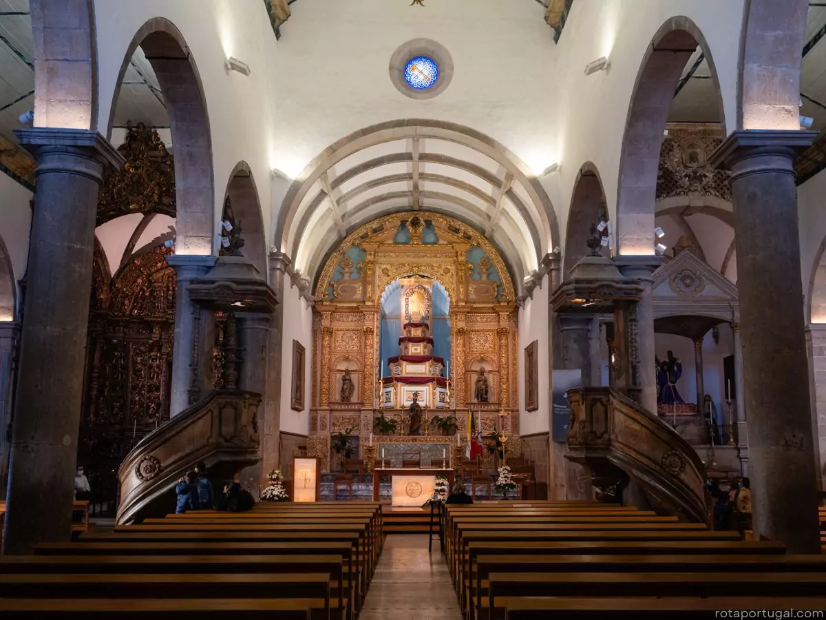 Inside Faro Cathedral
